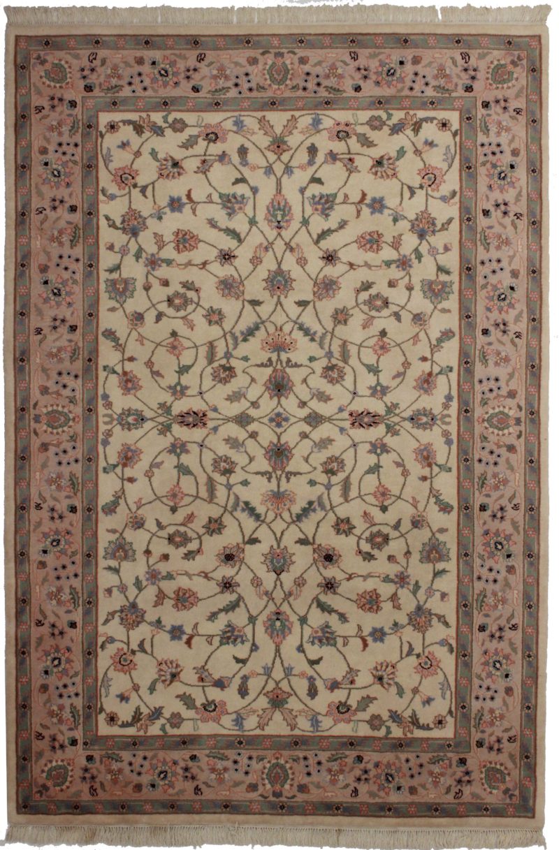 Vintage Persian Design 6 x 9 Wool Rug 8767